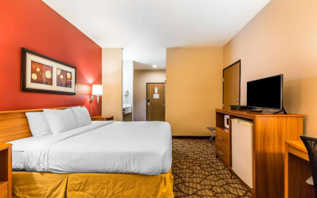 Quality Inn & Suites