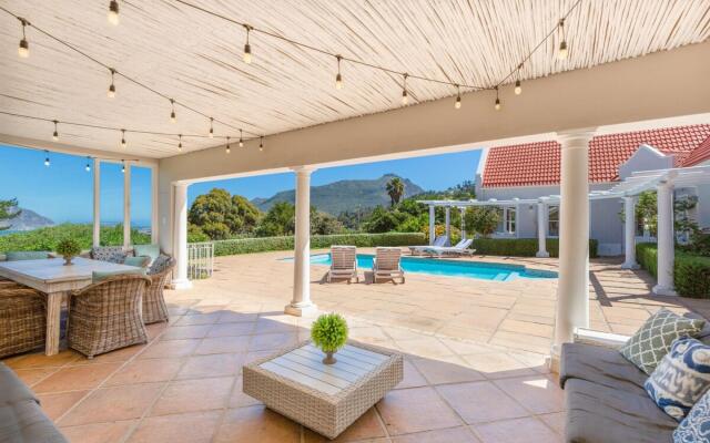 Sublime Five bed Property in Glorious Setting