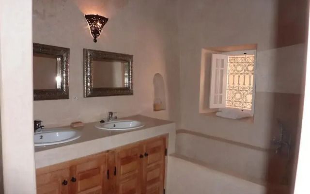 Palais Villa Talaa Resort