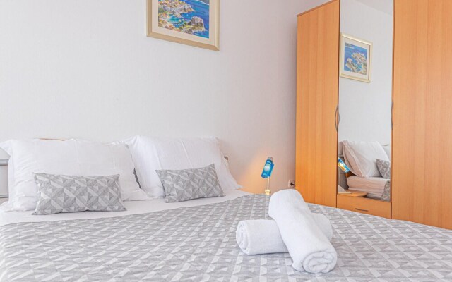 Beautiful Apartment in Primosten With Wifi and 1 Bedrooms