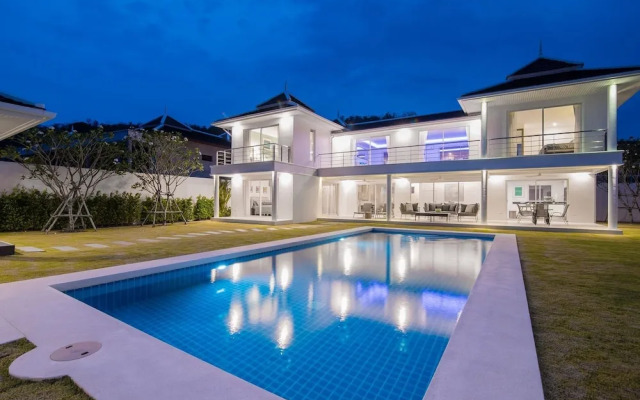 Luxury Modern 4 Bedroom Pool Villa - Fh206