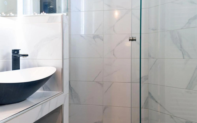 Eclectic Luxury Studio (Egnatias str)