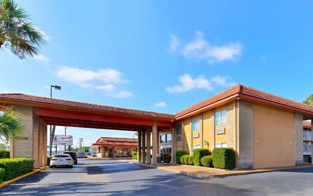 Rodeway Inn Clearwater - Central