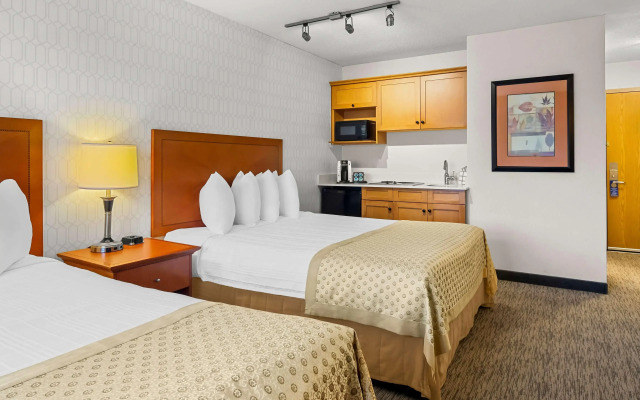 Best Western Plus Langley Inn