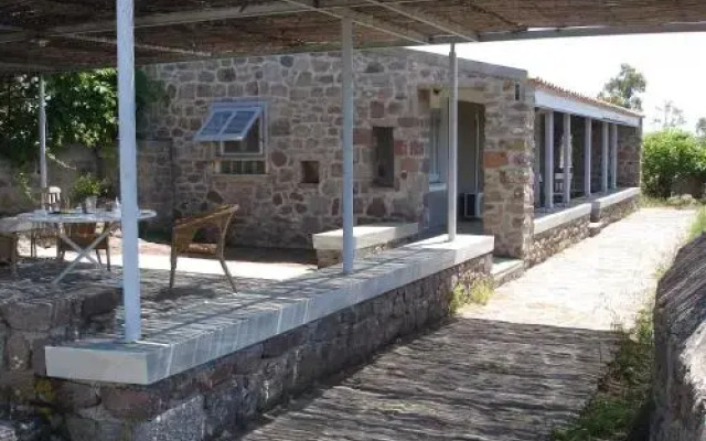 To Spitaki House