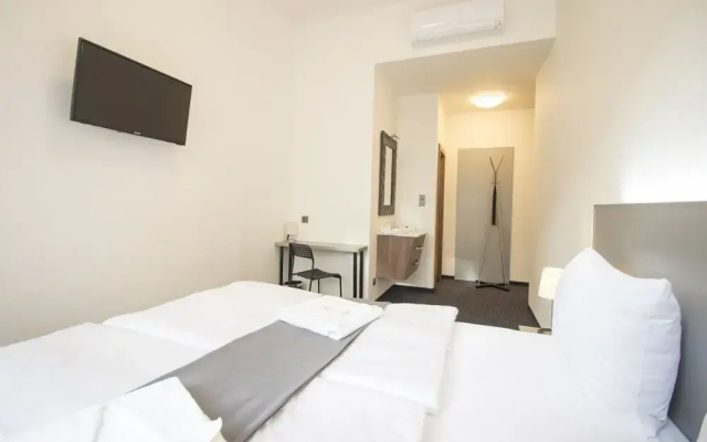 Narodni Stay
