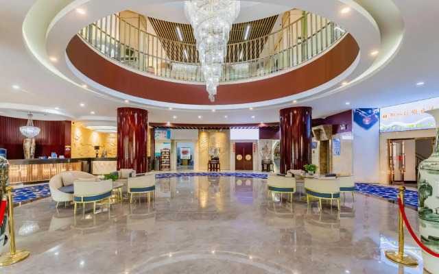 Joyland Grand Hotel