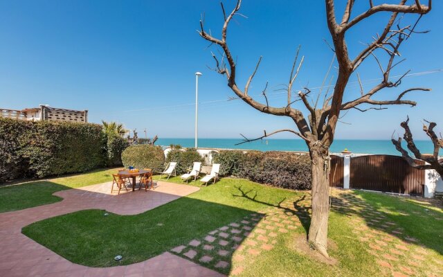 2772 La Casa Bianca by Perle di Puglia