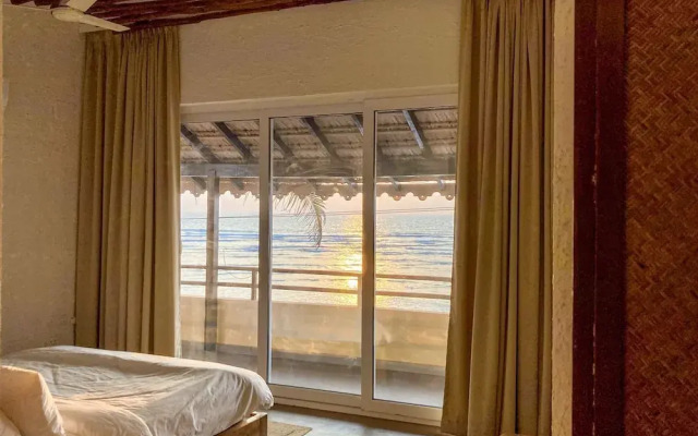 Dolce Far Niente 4BHK Villa Ashwem Beach