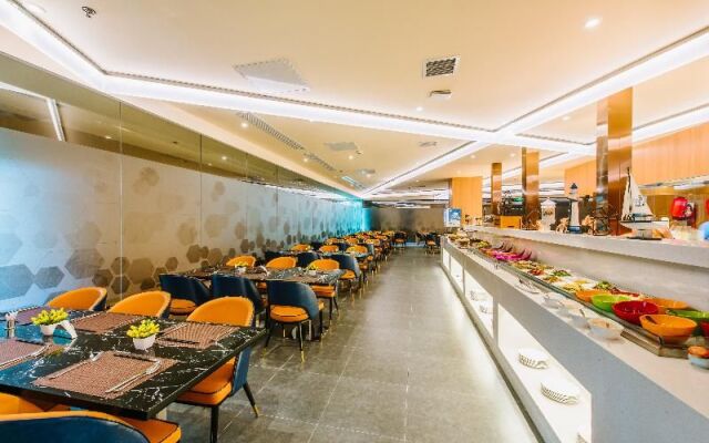 Kunlun Gloria Seaview Resort