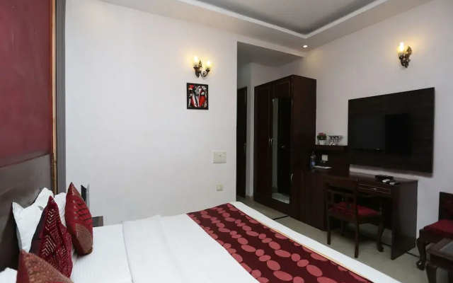 OYO 566 Hotel Soni Villa