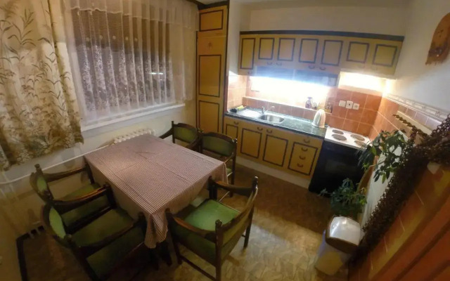 Apartment Gebrt