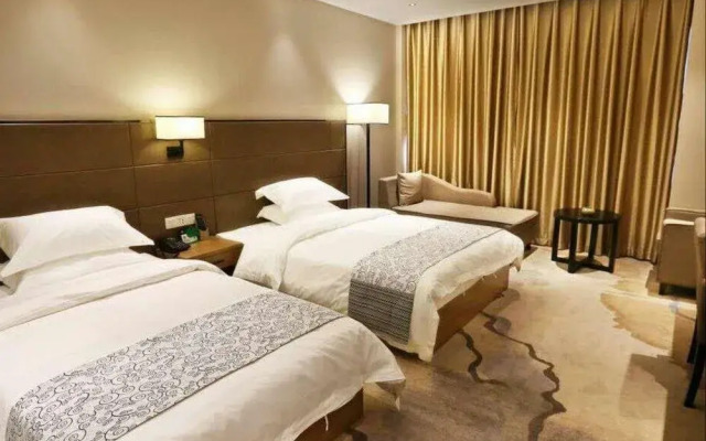 Fourseas Holiday Hotel