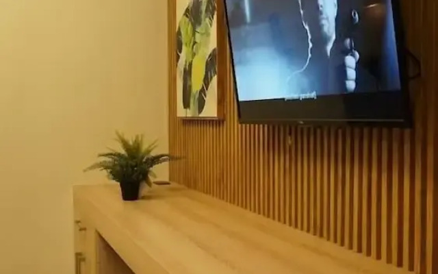 Shore 1 Tower C2 Unit 862