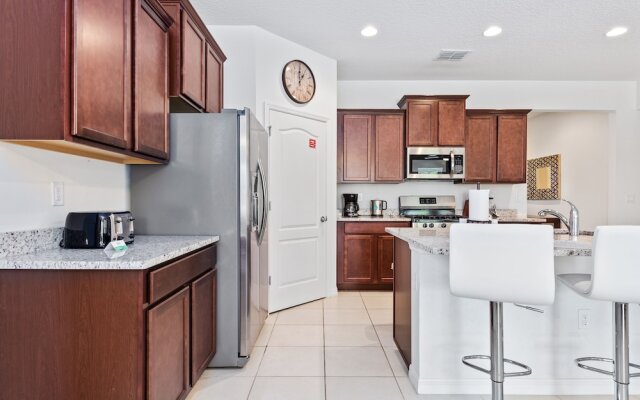 Sr_922r Solterra Breeze 6 Bedroom Home