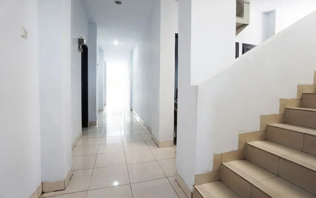OYO 2566 Putri Kesia Rooms