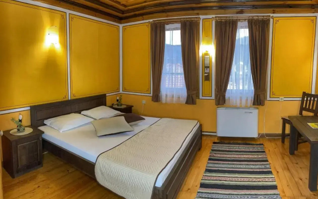 Guest rooms Colorit