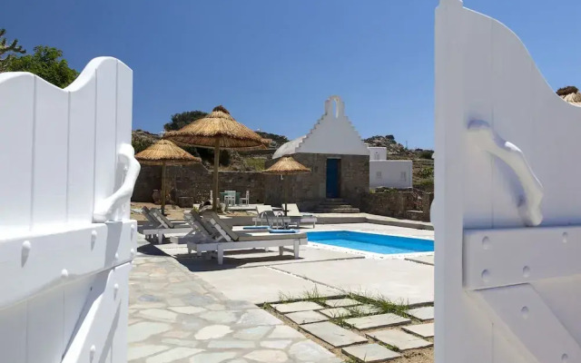 Mykonostimo Luxury Villas & Apartments