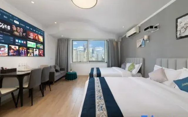 Shanghai Tongren Pavilion Homestay (Lujiabang Road Metro Station Branch)