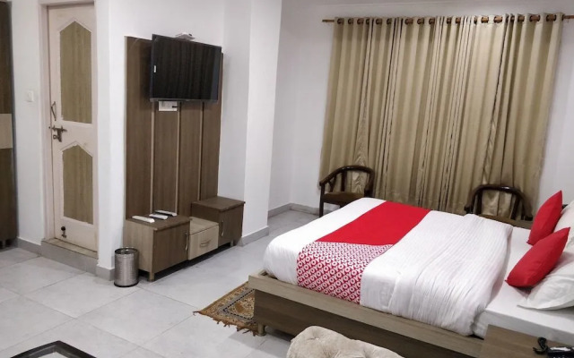 OYO 24209 The Pearly Gate