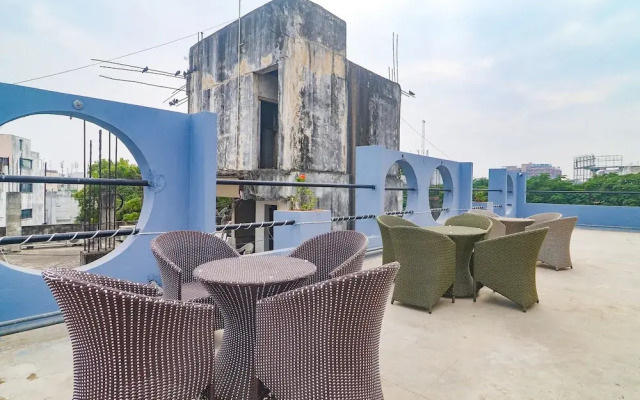 Fabhotel Fortune Grand