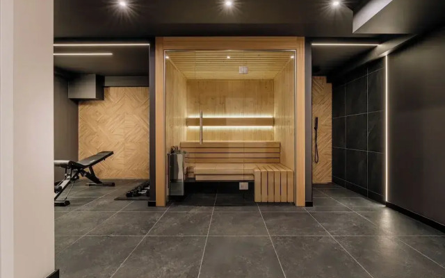 Crystal Pine Spa - LoftAffair Collection