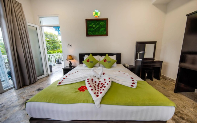 Lucky Leaf Villa