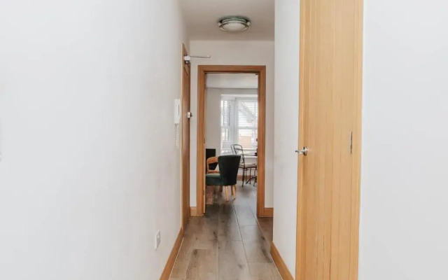 Seagrass Henley - 2 Bed Entire Serviced Apartment