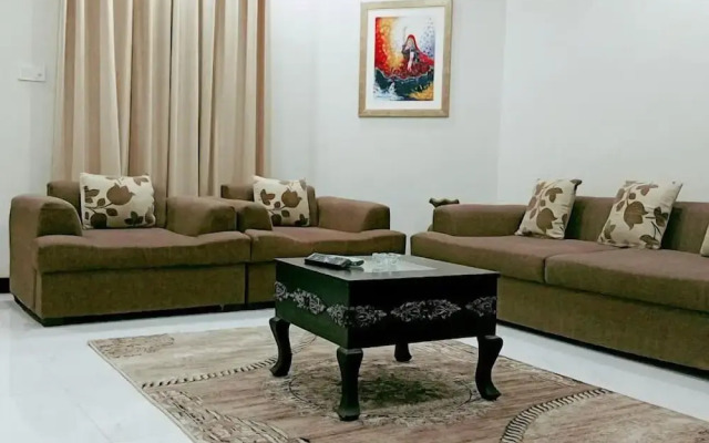 Greenleaf Suites
