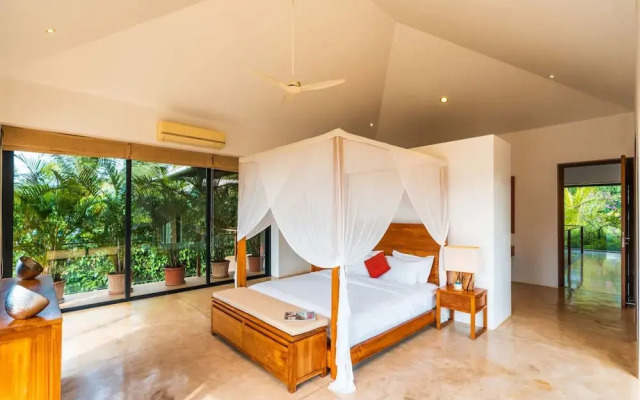 Puravida I -luxury 5bhk w Pvt Pool in Anjuna
