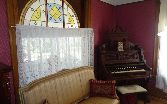 Absolute Elegance Bed and Breakfast