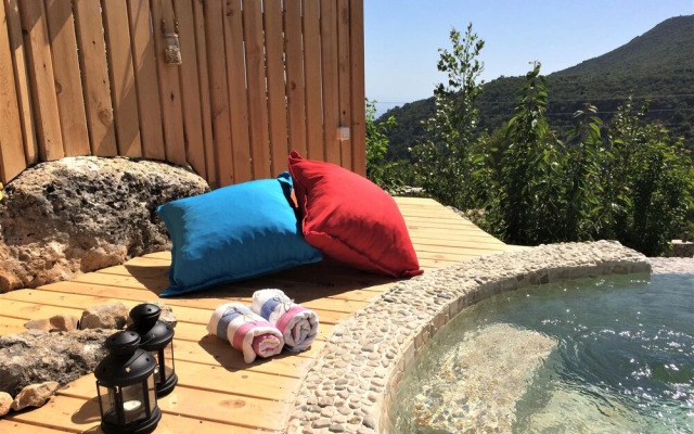 Villa Ceviz Evi by Akdenizvillam