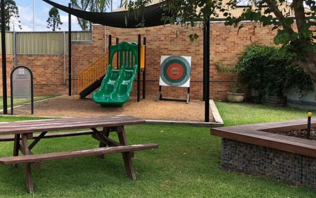 The Horse & Jockey Hotel