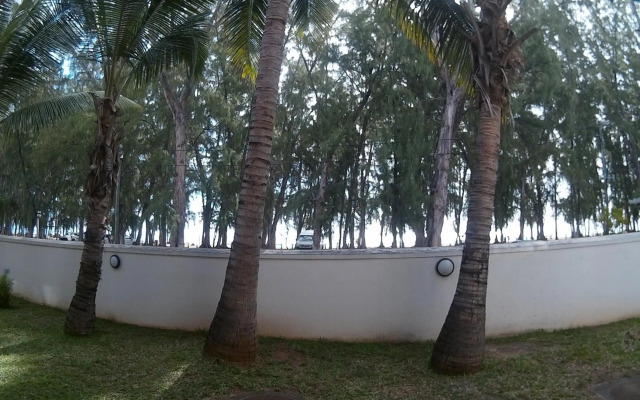 OCEANSIDE Tourist Residence