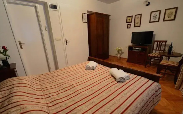Apartments Old Town Selection