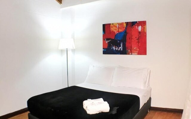 Amplio Apt Circunvalar By Parceros Group