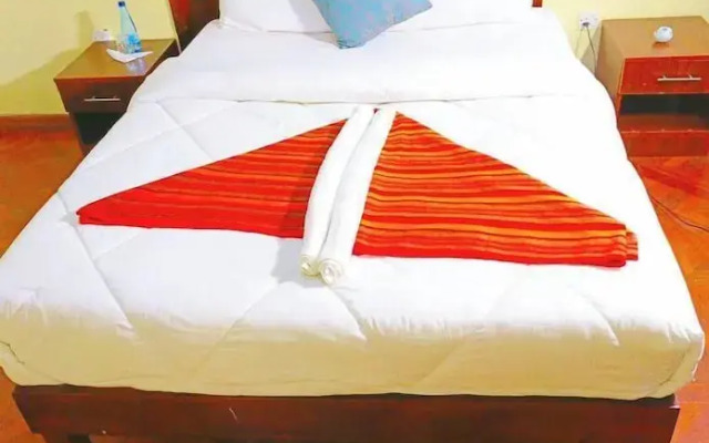4 Tee's Hotel Rongai