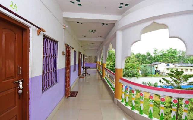 SPOT ON 43674 Apanjan Hotel