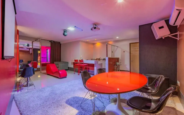 Assahi Motel (Adult Only)