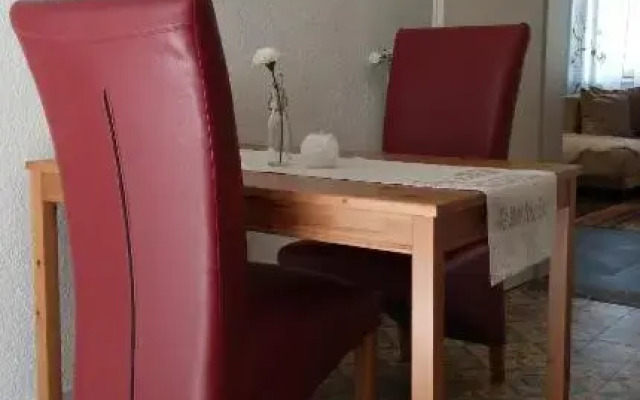 Ferienwohnung & Apartment Am Steinbrunnen