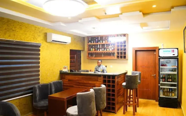 Manhattan Apple Hotel Lekki