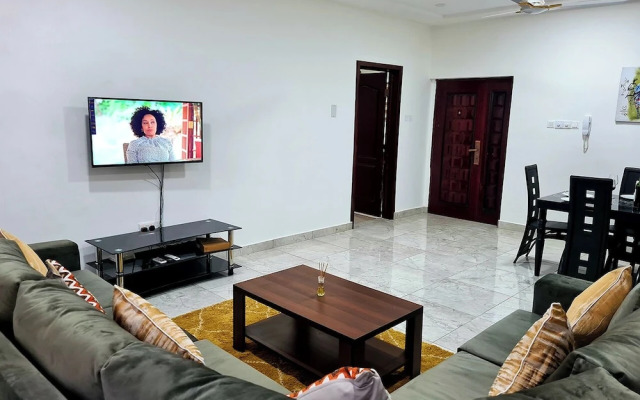 Gorgeous Quiet & Comfy Close to Highway