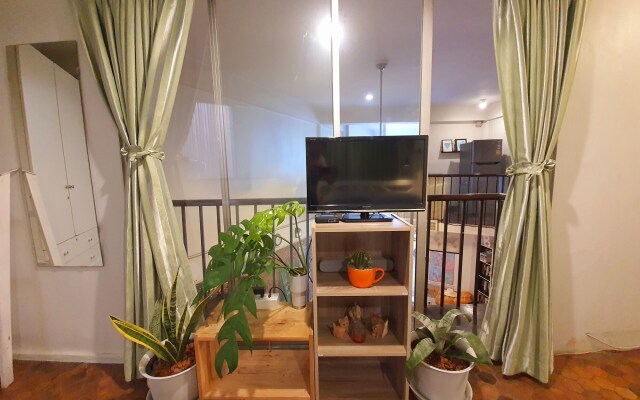 Home16 Hostel 16