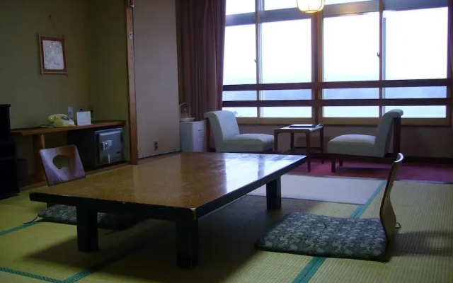 Sado Ryotsu Shiizaki Onsen