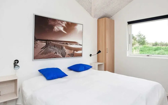 8 Person Holiday Home in Blavand