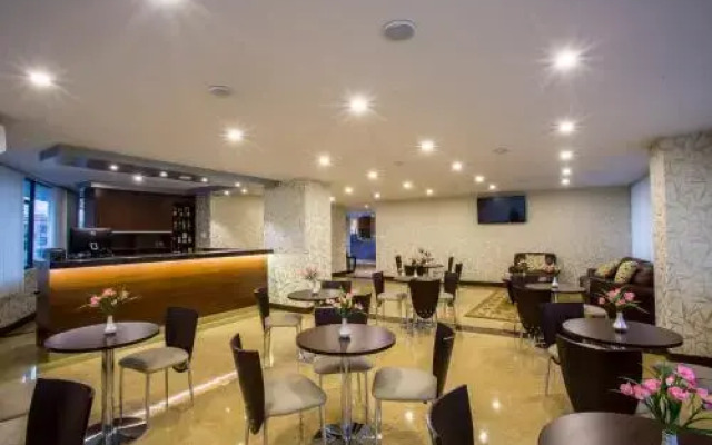 Roles Hotel