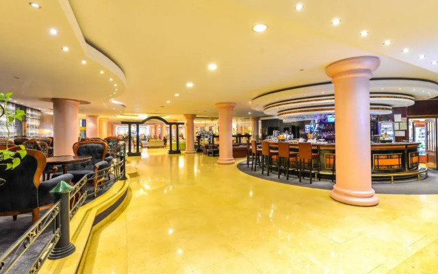 Phoenicia Grand Hotel