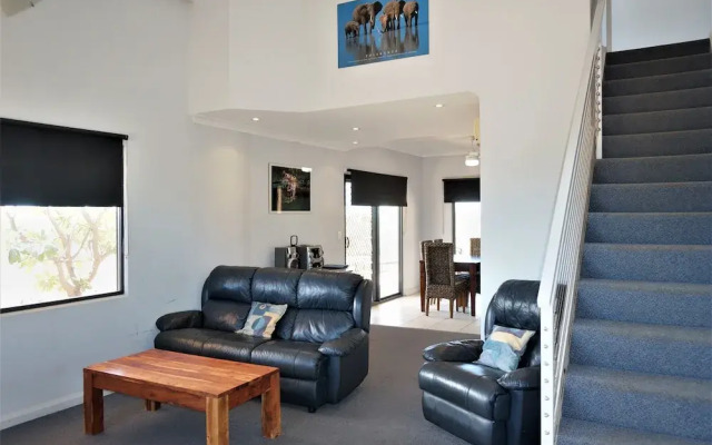 Ningaloo Breeze Villa 6