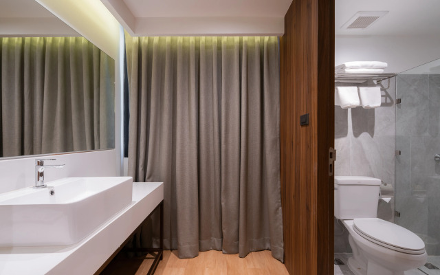 True Siam Phayathai Hotel