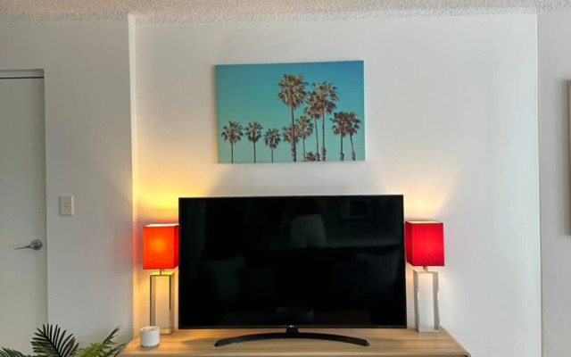 Meridian Tower Apartments